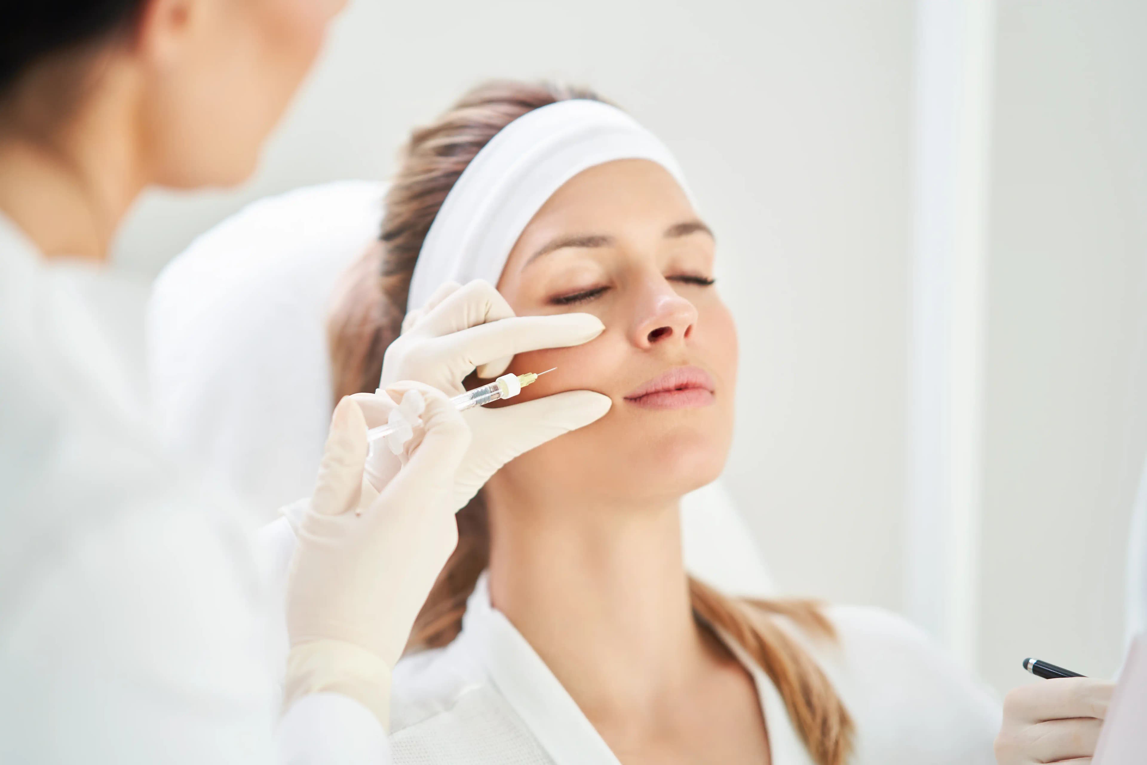 Embelezamento e rejuvenescimento facial